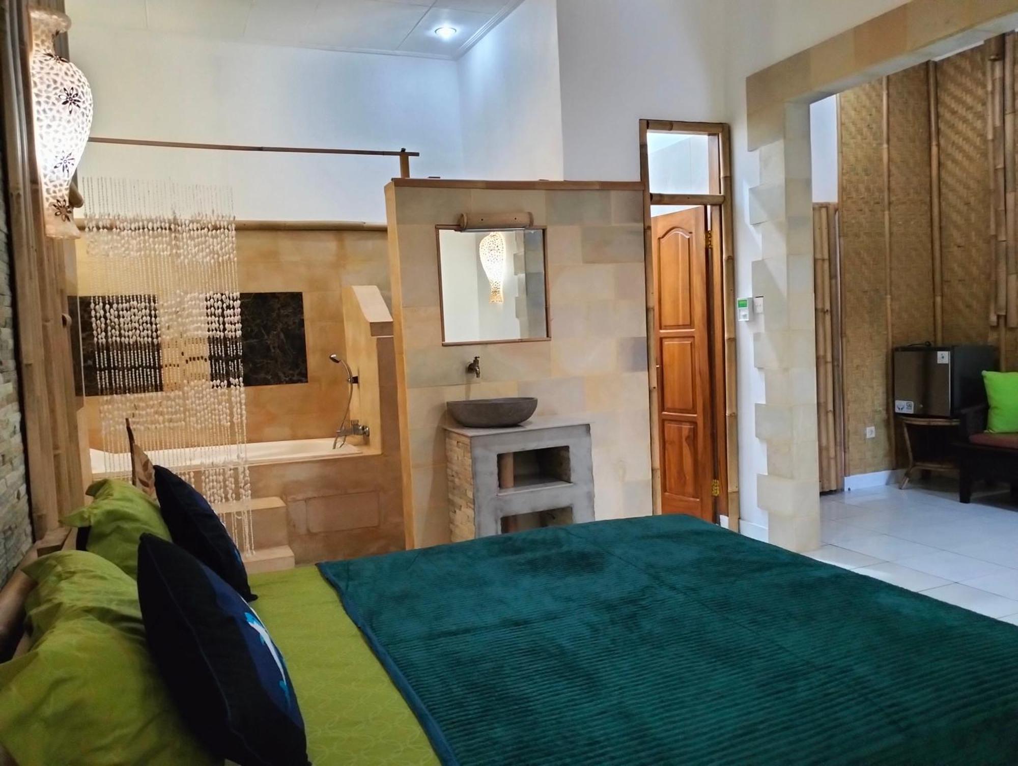 Kaia Lovina Guest House Junior Suite 外观 照片